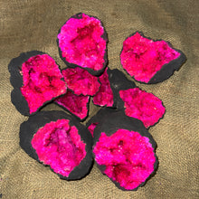 Load image into Gallery viewer, Dyed Quartz Black Geode with Pink Center (4"-6") (G4)