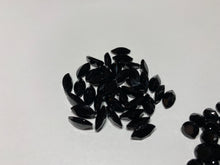 Load image into Gallery viewer, Faceted Black Spinel - Mixed Sizes (10 Carat Lot)