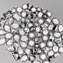 Load image into Gallery viewer, Faceted Clear Quartz - Mixed Sizes (10 Carat Lot)