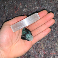 Load image into Gallery viewer, Charged Emerald Single Stone