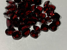 Load image into Gallery viewer, Faceted Garnet - Mixed Sizes (10 Carat Lot)