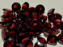 Load image into Gallery viewer, Faceted Garnet - Mixed Sizes (10 Carat Lot)