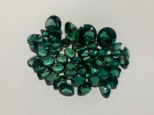 Load image into Gallery viewer, Faceted Green Quartz - Mixed Sizes (10 Carat Lot)
