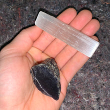 Load image into Gallery viewer, Charged Iolite Single Stone