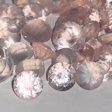 Load image into Gallery viewer, Faceted Pink Quartz - Mixed Sizes (10 Carat Lot)