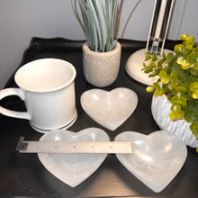 Load image into Gallery viewer, Selenite Heart Bowl 4”