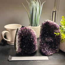 Load image into Gallery viewer, Halloween SALE!! Amethyst Cut Base Size 4 (1.8 - 2.5 lbs) Amethyst Druze Geode - Home Decor