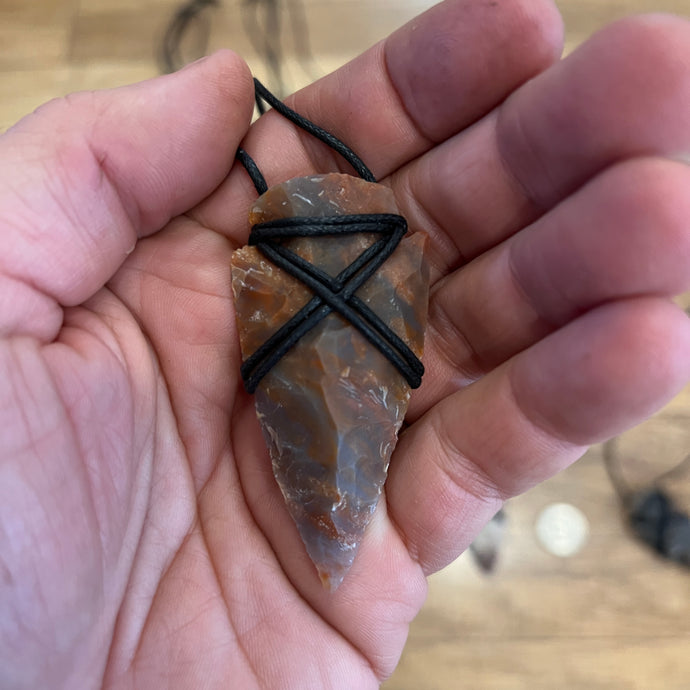 Agate Arrowhead Necklace with Cord