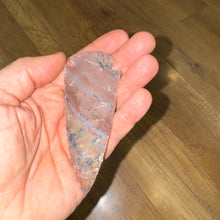 Load image into Gallery viewer, Jasper Arrowhead - 4 in
