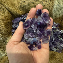 Load image into Gallery viewer, MOTHER&#39;S DAY SALE!! Small Amethyst Points Rough 1/4 LB
