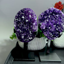 Load and play video in Gallery viewer, Amethyst Druze on Custom Metal Stand Size 2 (2-3 lb) High End Specimen
