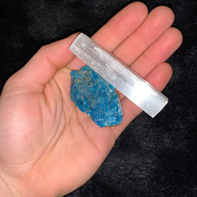 Charged Blue Apatite Single Stone