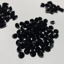 Load image into Gallery viewer, Faceted Black Spinel - Mixed Sizes (10 Carat Lot)
