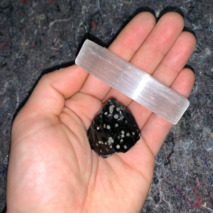 Charged Snowflake Obsidian Single Stone