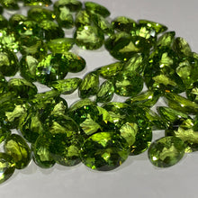 Load image into Gallery viewer, Faceted Peridot - Mixed Sizes (10 Carat Lot)
