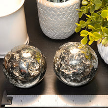Load image into Gallery viewer, Polished Pyrite Sphere Size #4
