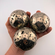 Load image into Gallery viewer, Polished Pyrite Sphere Size #5
