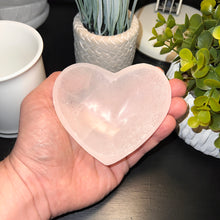 Load image into Gallery viewer, Selenite Heart Bowl 4”
