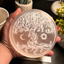 Load image into Gallery viewer, Selenite Tree of Life Charging Plate Large 5&quot;
