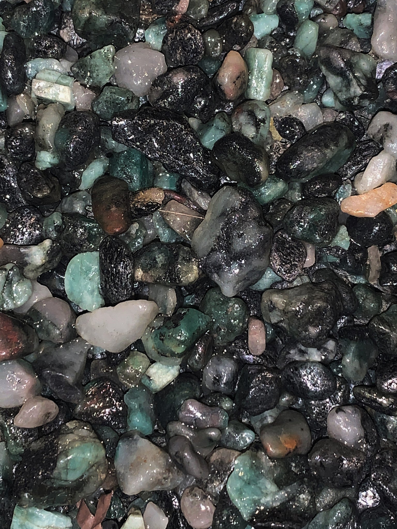 Small Emralds CLOSEOUT SALE!! Small Emerald Rough | Twin Rocks and Crystals